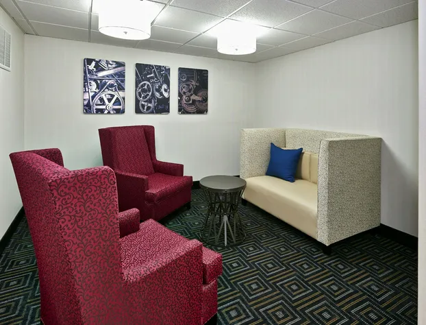 Holiday Inn Express & Suites Birmingham South - Pelham by IHG hotel detail image 1
