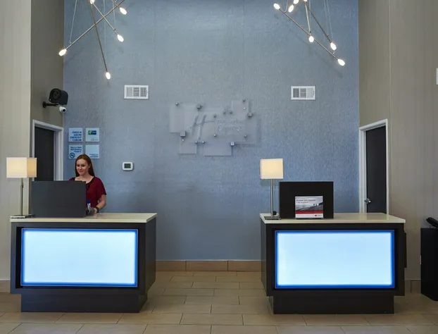 Holiday Inn Express & Suites Birmingham South - Pelham by IHG hotel detail image 2