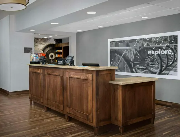Hampton Inn & Suites Portland/Hillsboro-Evergreen Park hotel detail image 3