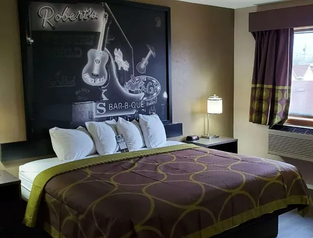 Super 8 by Wyndham Paris hotel detail image 1