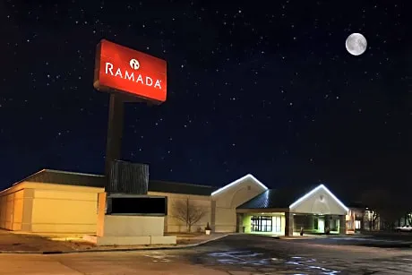 Ramada Conference Center by Wyndham Mitchell hotel hero