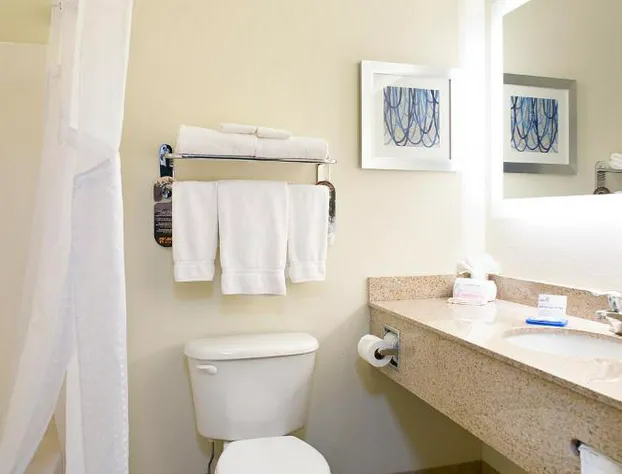 Garner Hotel Brookings by IHG hotel detail image 4