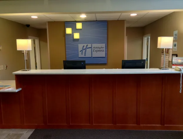 Holiday Inn Express & Suites Winner by IHG hotel detail image 3