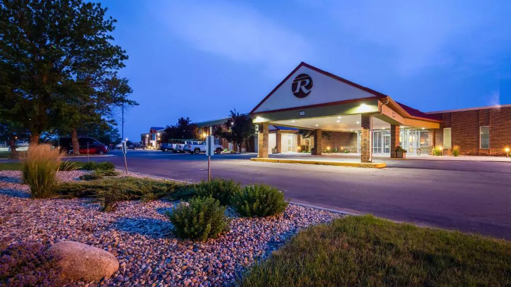 Best Western Ramkota Hotel hotel hero