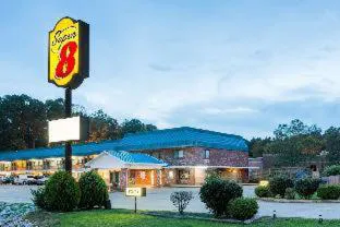 Super 8 by Wyndham Kosciusko hotel hero