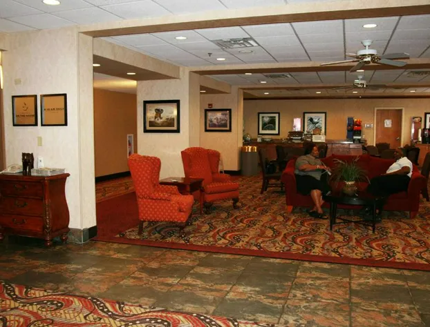 Hampton Inn Canton hotel detail image 2