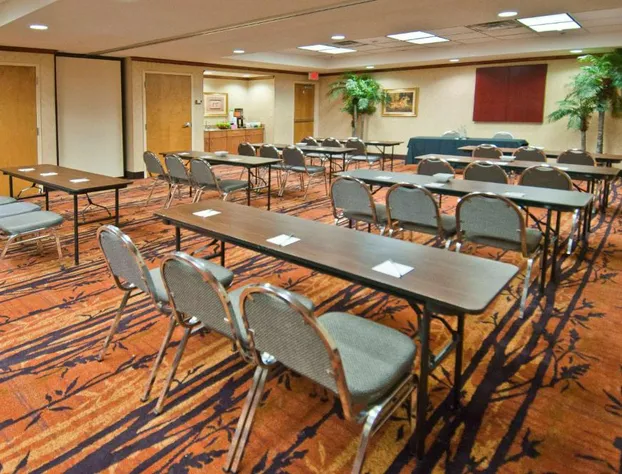 Hampton Inn Canton hotel detail image 4