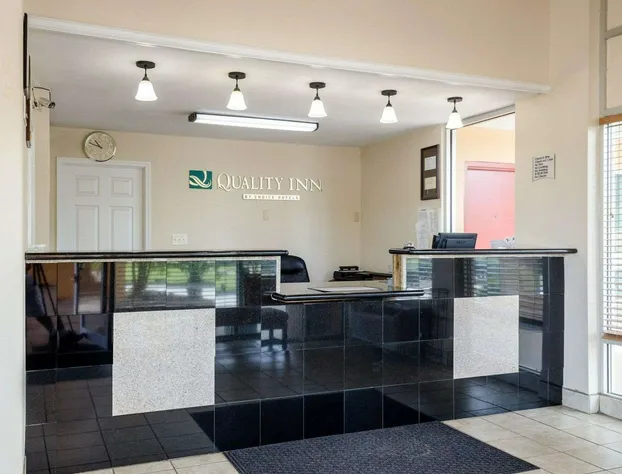 Quality Inn Louisville MS hotel detail image 4