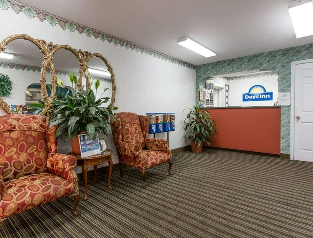 Days Inn by Wyndham Dickson hotel detail image 1