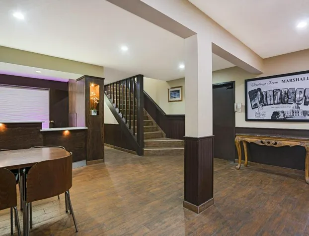 Super 8 by Wyndham Marshall MN hotel detail image 2