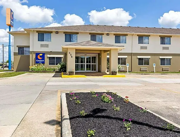 Comfort Inn Marion hotel detail image 2