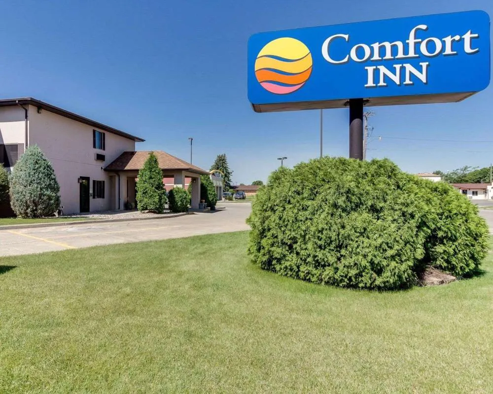 Comfort Inn Jamestown hotel hero
