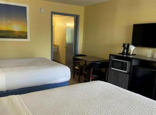 Days Inn by Wyndham Okmulgee hotel detail image 3