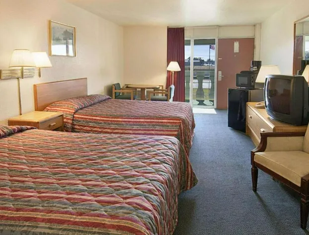 Days Inn by Wyndham Okmulgee hotel detail image 4