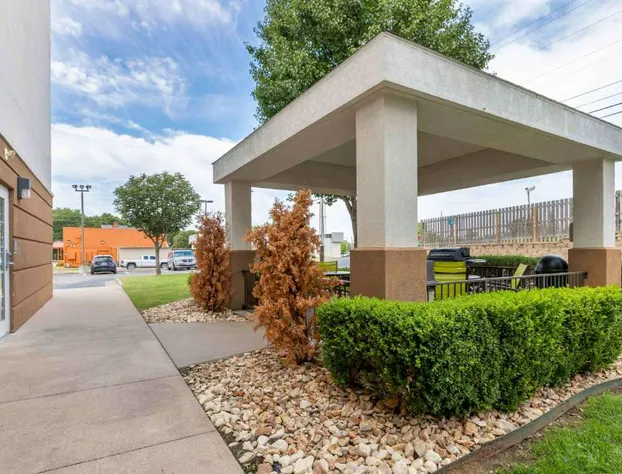 Extended Stay America Suites Bartlesville Hwy 75 hotel detail image 3