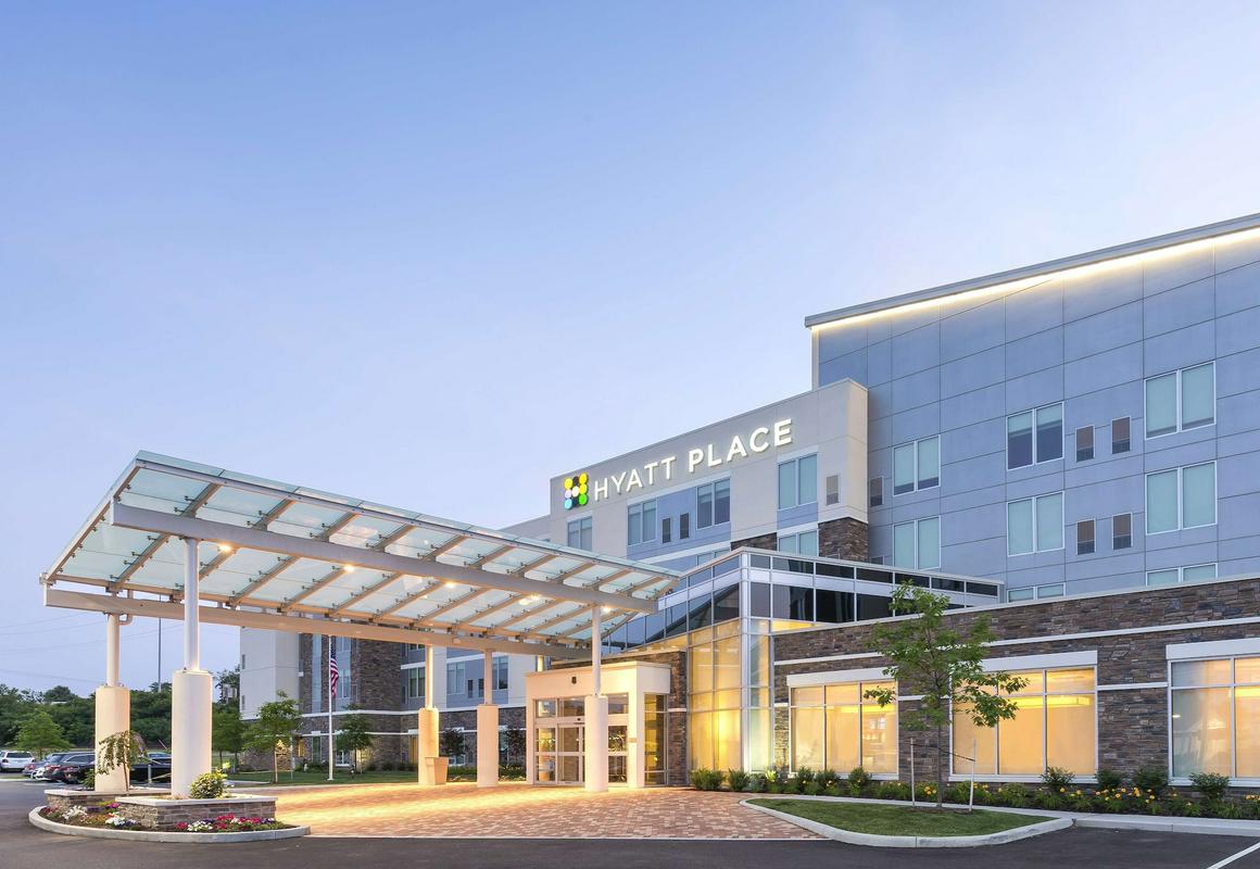 Hyatt Place Canton hotel hero