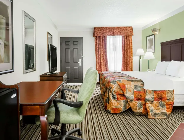 Days Inn by Wyndham Oneonta AL hotel detail image 4