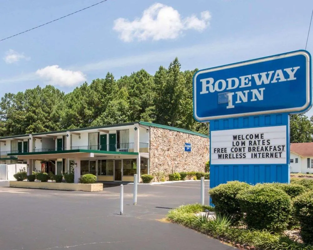 Rodeway Inn Gadsden 1-59 exit 183 hotel hero