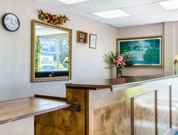 Rodeway Inn Gadsden 1-59 exit 183 hotel detail image 3