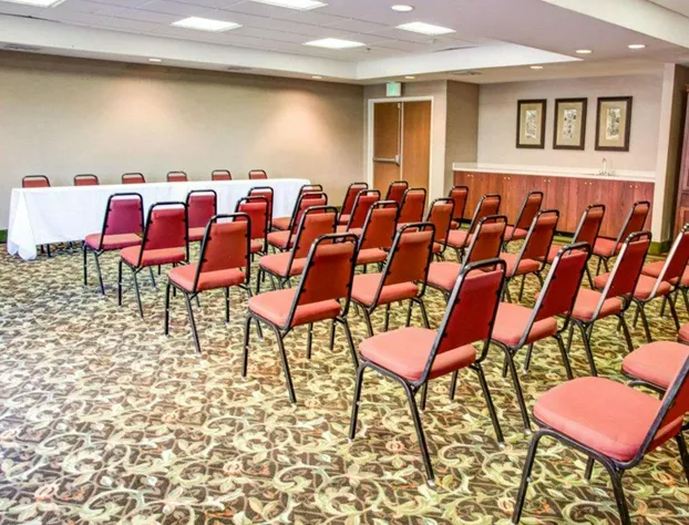 Comfort Suites Gadsden Attalla hotel detail image 4