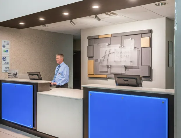 Holiday Inn Express Hotel & Suites Gadsden W-Near Attalla by IHG hotel detail image 3