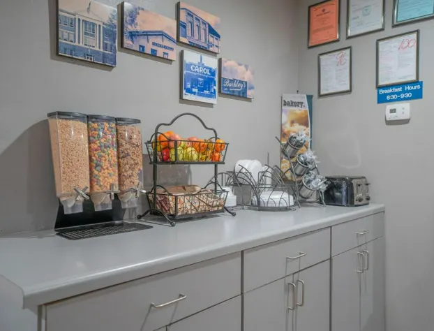 Microtel Inn & Suites by Wyndham Albertville hotel detail image 2