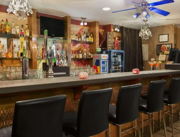 South Hill Lodge hotel detail image 2