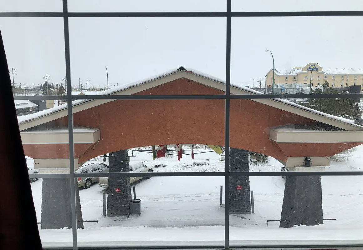 South Hill Lodge hotel hero