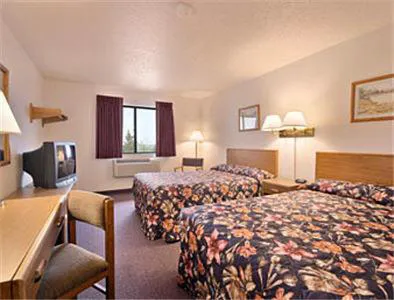 Super 8 by Wyndham Knoxville hotel detail image 4