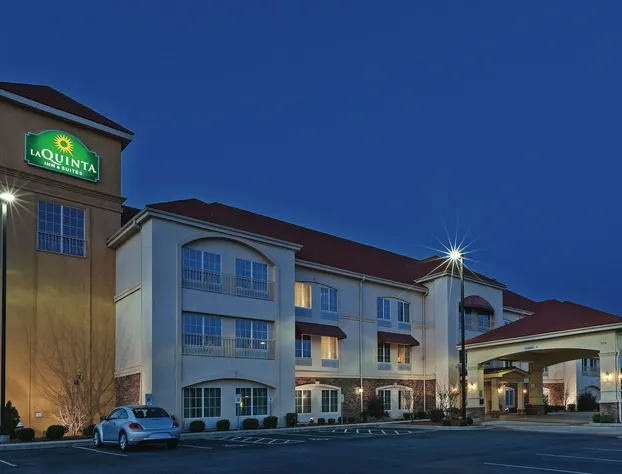La Quinta Inn & Suites by Wyndham Searcy hotel detail image 3