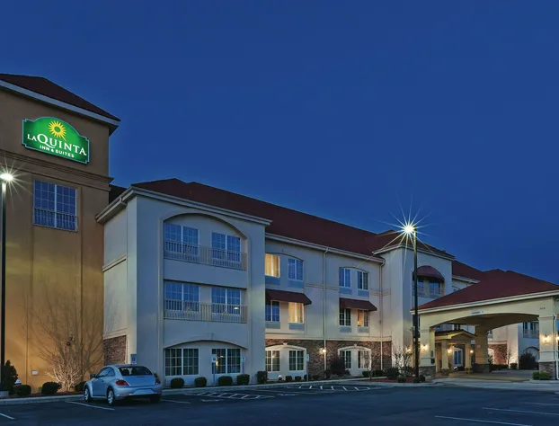 La Quinta Inn & Suites by Wyndham Searcy hotel detail image 3