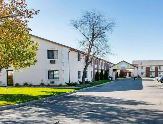 Quality Inn & Suites Ottumwa North hotel detail image 1