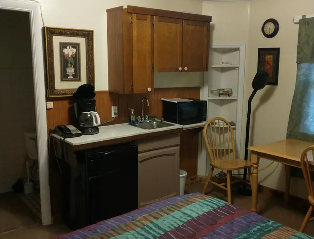 Paintbrush Inn hotel detail image 3