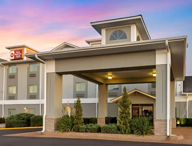 Best Western Plus Searcy Inn hotel detail image 2