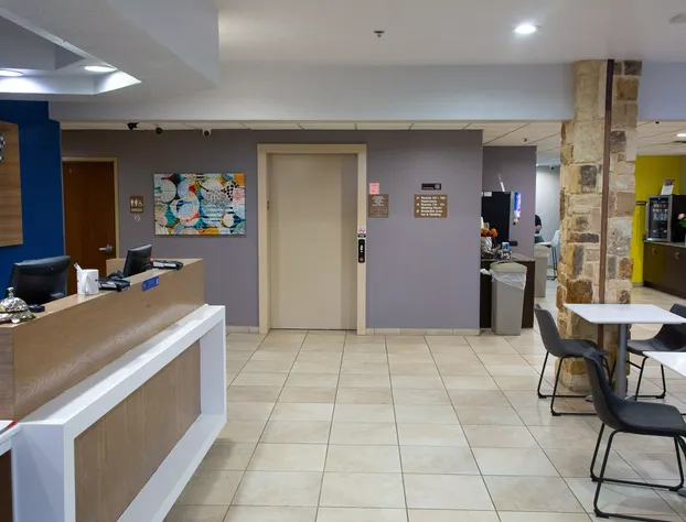 Microtel Inn & Suites by Wyndham Searcy hotel detail image 2