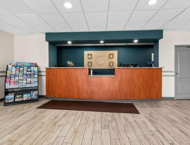 Comfort Inn & Suites Elk City South hotel detail image 3