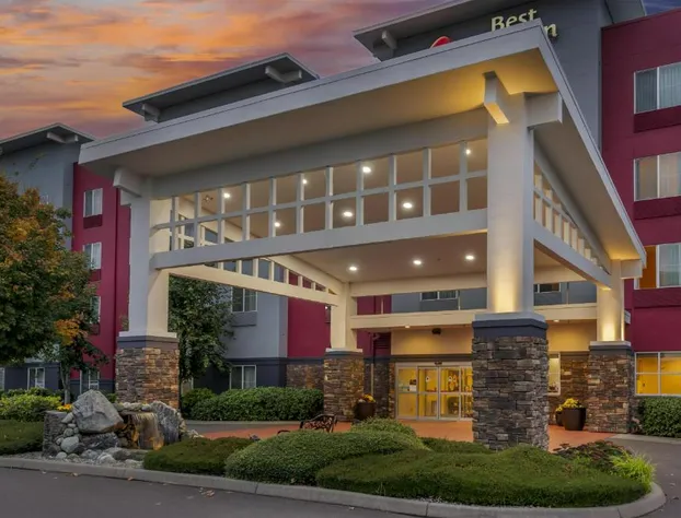 Best Western Plus Arlington/Marysville hotel detail image 2