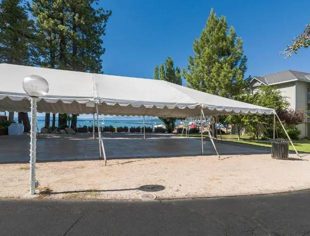 Beach Retreat & Lodge at Tahoe hotel detail image 4