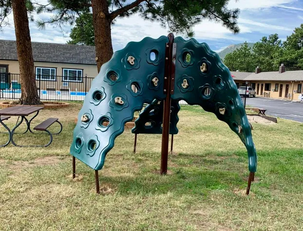 Estes Mountain Inn hotel detail image 2