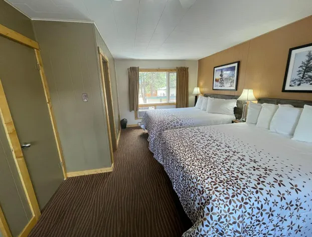 Estes Mountain Inn hotel detail image 4