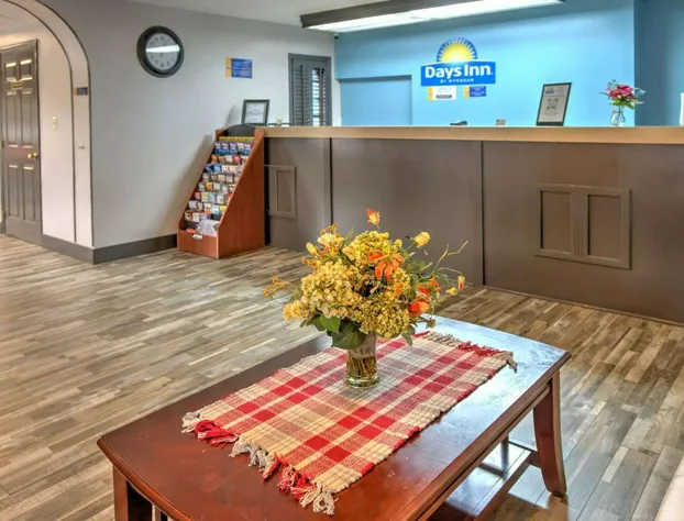 Days Inn by Wyndham Harriman hotel detail image 4