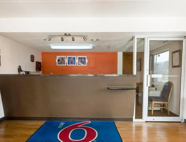 Motel 6 Kingston, TN hotel detail image 4