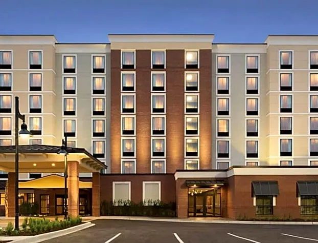 DoubleTree by Hilton Charleston Mount Pleasant hotel detail image 1