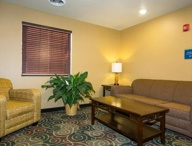 Cobblestone Inn & Suites - Corry hotel detail image 3