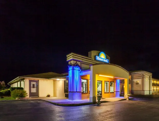 Days Inn by Wyndham El Reno hotel detail image 1