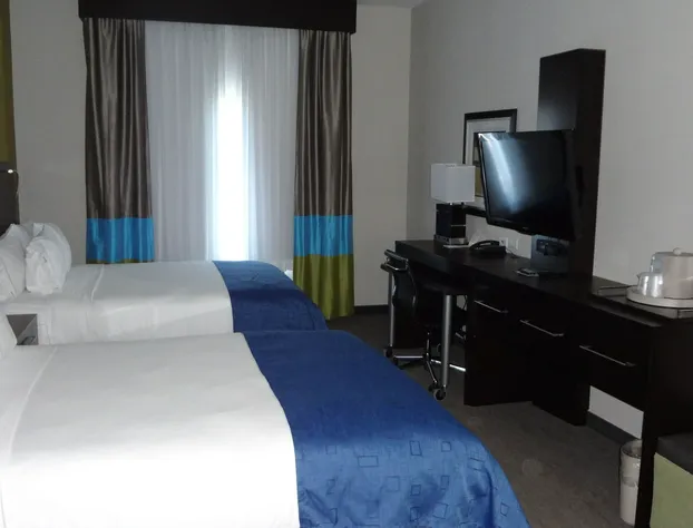 Holiday Inn Express Hotel & Suites El Reno by IHG hotel detail image 3