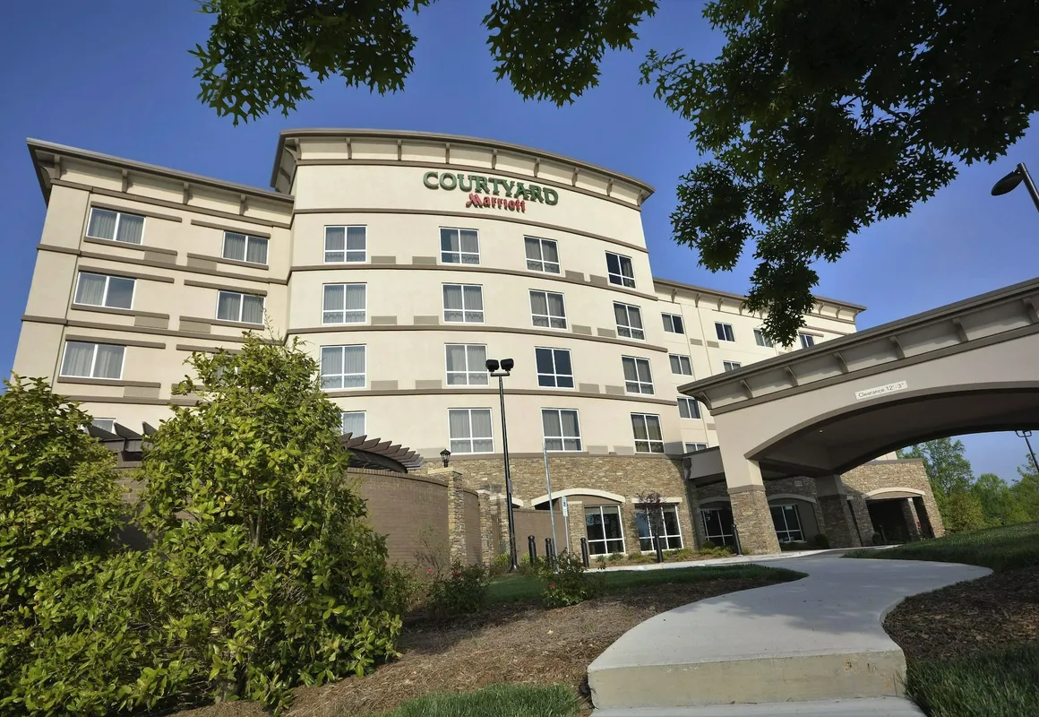 Courtyard by Marriott Asheville Airport hotel hero