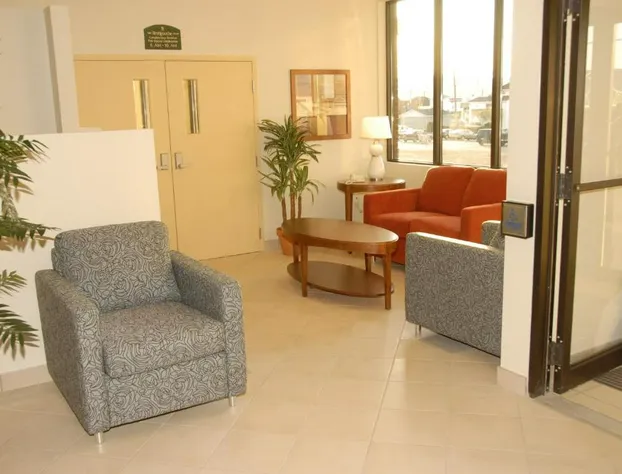 Super 8 by Wyndham Campbellton NB hotel detail image 2