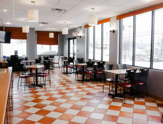 Super 8 by Wyndham Campbellton NB hotel detail image 4