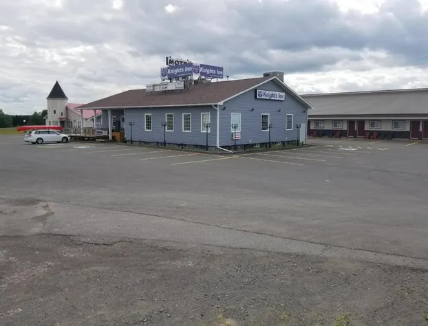 Knights Inn Woodstock hotel detail image 2